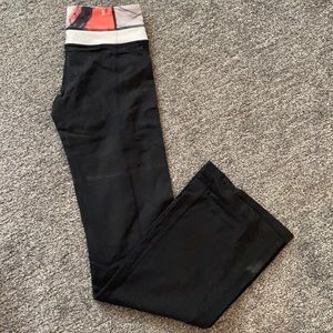 Lululemon vintage groove pant.